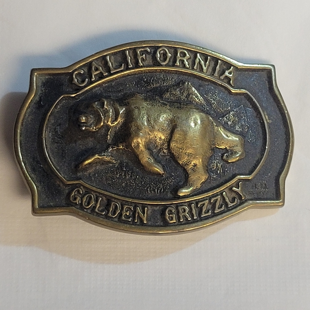California Golden Grizzly Belt Buckle